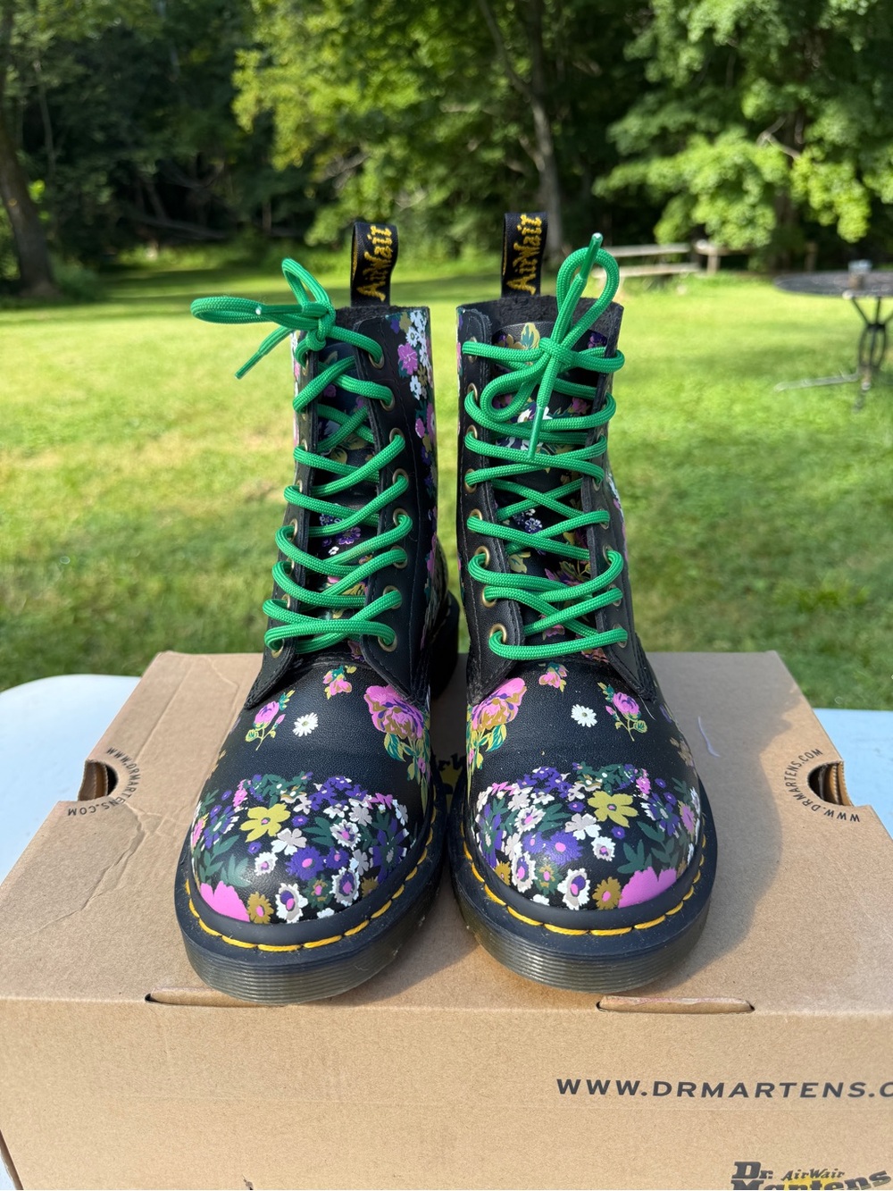 Dr. Martens 1460 Pascal Black-Multi Vintage Floral Backhand size 7 - Picture 2 of 7
